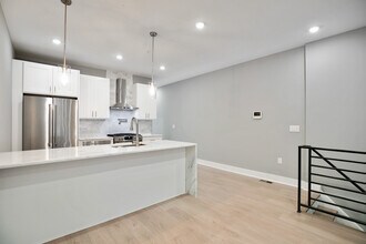 2631 Cecil B Moore Ave, Unit 1 in Philadelphia, PA - Foto de edificio - Building Photo