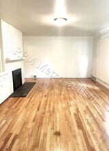 32851 Linderman Ave in Warren, MI - Building Photo - Building Photo