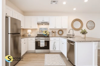 10388 Pendleton Ave in Englewood, FL - Building Photo - Building Photo