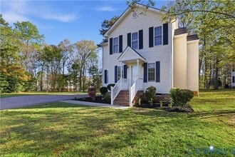 5625 Eagle Lake Dr in Glen Allen, VA - Building Photo - Building Photo