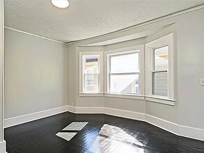 73 Somerset St in Rochester, NY - Foto de edificio - Building Photo