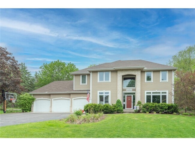 property at 14941 Camdon Hill