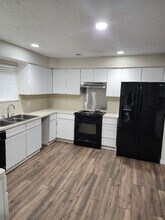 711 Leicester Ln in Houston, TX - Building Photo - Building Photo