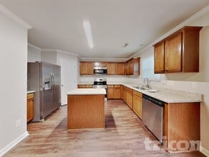 264 Farrington Dr in Clayton, NC - Building Photo - Building Photo