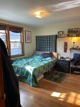 15 Hardwick St, Unit 1 in Boston, MA - Building Photo - Building Photo