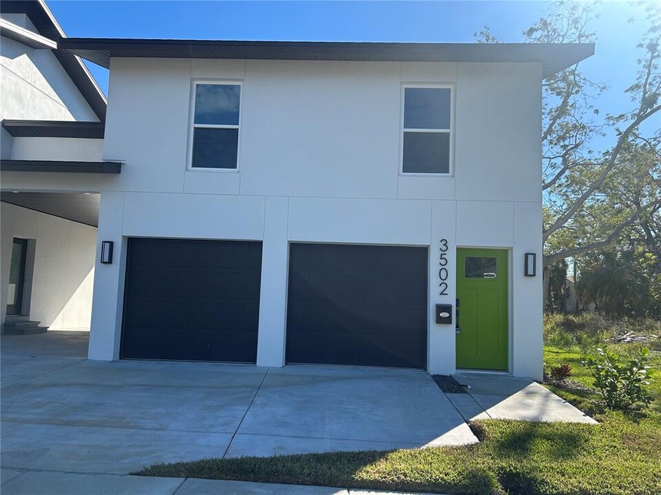 3502 21st Ave S in St. Petersburg, FL - Building Photo