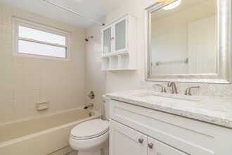 446 Timberlake Dr in Melbourne, FL - Building Photo - Building Photo