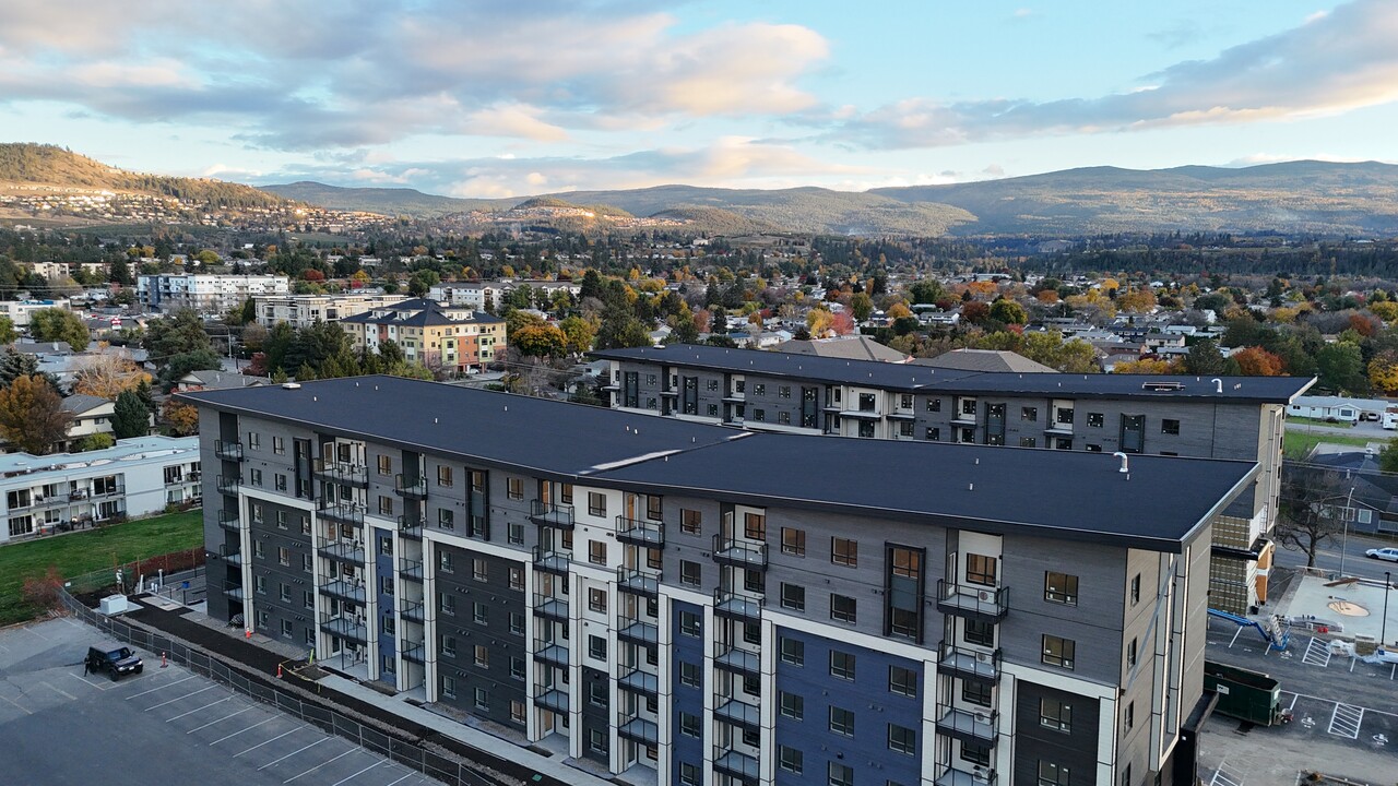 The Arborwood in Kelowna, BC - Building Photo