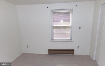 2607 Bradwell Ct in Parkville, MD - Building Photo - Building Photo