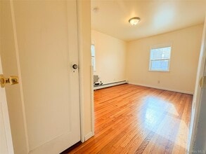 21 Vernon Terrace in Poughkeepsie, NY - Building Photo - Building Photo