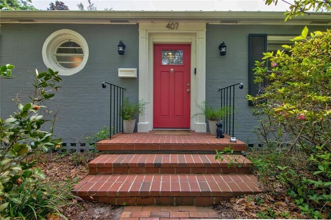407 NE 8th St in Gainesville, FL - Building Photo - Building Photo