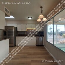 13243 W Marble Dr in Sun City West, AZ - Foto de edificio - Building Photo