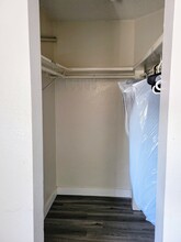 3741 52nd St, Unit B in San Diego, CA - Foto de edificio - Building Photo
