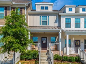 1527 White Tip Ln in Nashville, TN - Building Photo