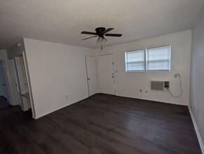 535 42nd St in Lubbock, TX - Building Photo - Building Photo