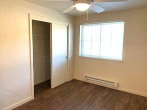 Tungsten Village in Nederland, CO - Building Photo - Building Photo