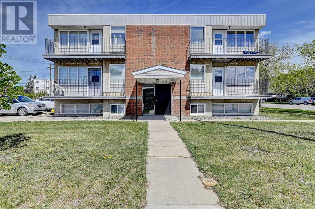 10204-10106 106 Ave. in Grande Prairie, AB - Building Photo
