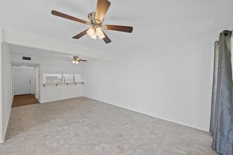 3431 N Hills Dr in Austin, TX - Building Photo - Building Photo