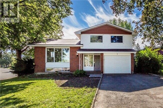 property at 1 Isaac Ct