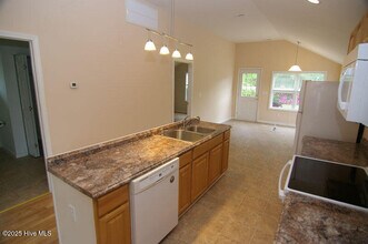 462 Snow Hill St in Ayden, NC - Building Photo - Building Photo