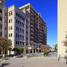 Tallahassee Center Condominiums in Tallahassee, FL - Building Photo - Building Photo