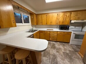 1127 E Reynolds St in Laramie, WY - Building Photo - Building Photo