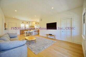 62 D St in San Rafael, CA - Building Photo - Building Photo