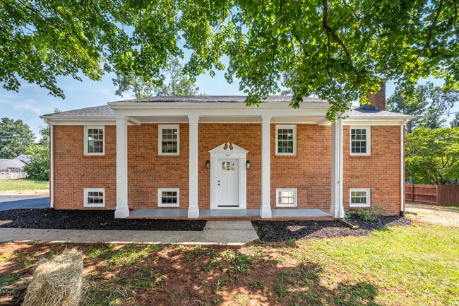 property at 300 Robin Dr