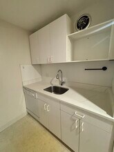 144 Kenrick St in Boston, MA - Building Photo - Building Photo