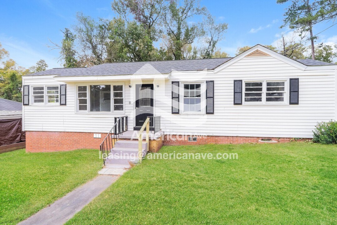 2016 Knightsbridge Rd in Macon, GA - Building Photo