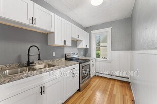24 Birch St in Woonsocket, RI - Building Photo