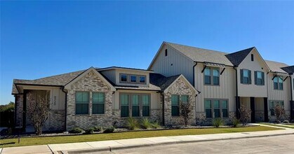 9720 Thorncrown Ln in Fort Worth, TX - Building Photo - Building Photo