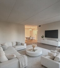 1551 Ashland Ave in Des Plaines, IL - Building Photo - Building Photo