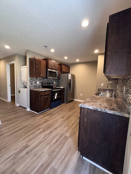 517 Weaver St, Unit 4 in Tullahoma, TN - Foto de edificio