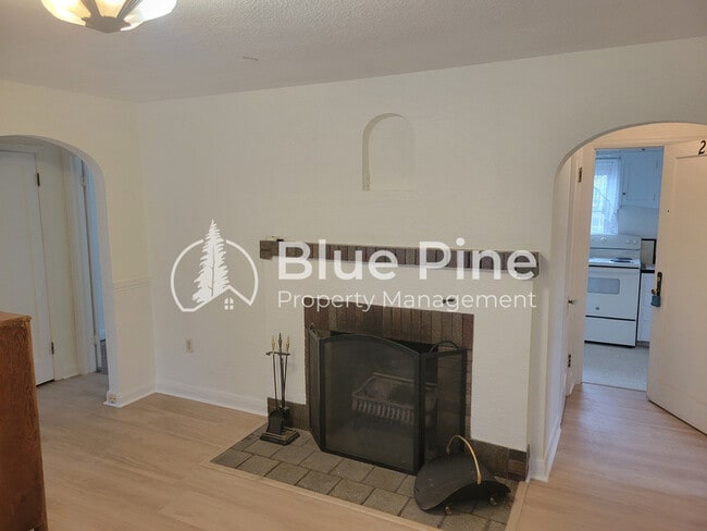 302 12th St in Idaho Falls, ID - Building Photo - Building Photo