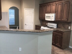 2718 Lakecrest Way Dr in Katy, TX - Building Photo - Building Photo