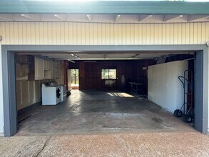 16407 Alexandra Way in Grass Valley, CA - Building Photo - Building Photo