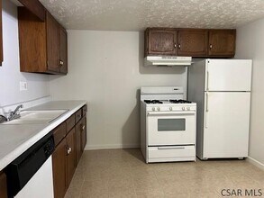 545 Goucher St in Johnstown, PA - Building Photo - Building Photo