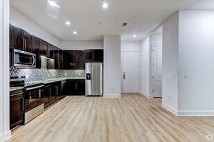 1419 Eldridge Pkwy in Houston, TX - Building Photo