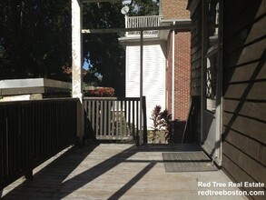 289 Foster St, Unit 1 in Boston, MA - Building Photo - Building Photo