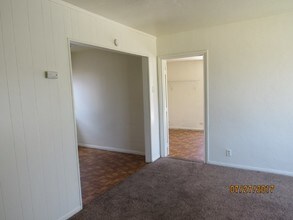 5120 Roswell St in San Diego, CA - Building Photo - Building Photo