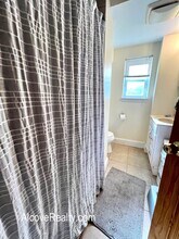 28A Cherry St, Unit 2 in Somerville, MA - Foto de edificio - Building Photo