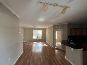 6133 Metrowest Blvd in Orlando, FL - Building Photo - Building Photo