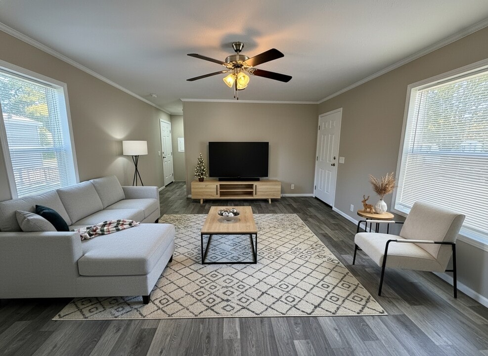 12501 Apple Ln in Romeo, MI - Foto de edificio