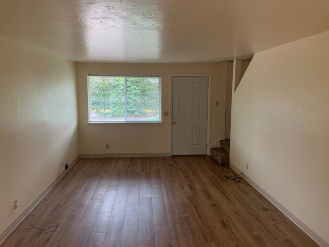 2418-2420 NW 9th St in Corvallis, OR - Building Photo - Building Photo