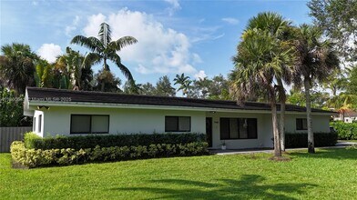 7340 SW 105th Terrace in Miami, FL - Foto de edificio - Building Photo