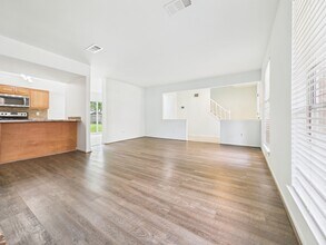 2103 Mustang Springs Dr in Missouri City, TX - Building Photo - Building Photo