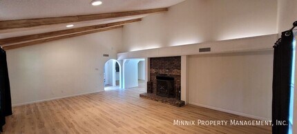 8504 Knoxville Ave in Lubbock, TX - Building Photo - Building Photo