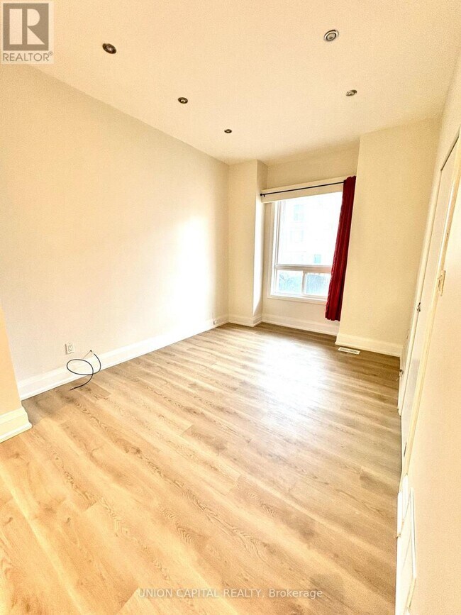 16 Symington Ave in Toronto, ON - Building Photo - Building Photo