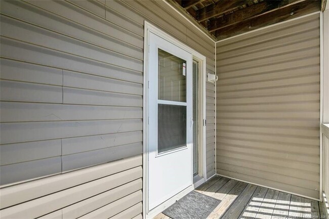 property at 664 Bartons Landing Pl